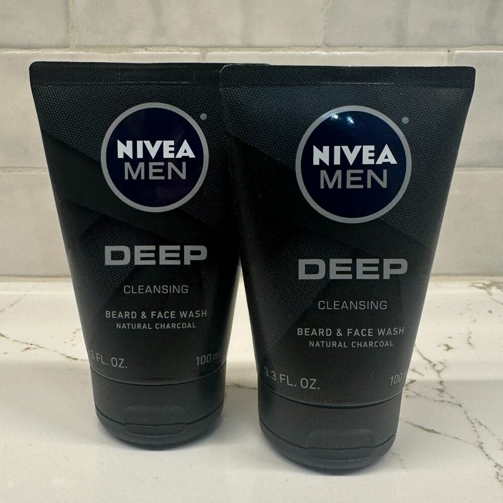 NEW Nivea Men Deep Cleansing Beard And Face Wash with Charcoal LOT OF 2 x3.3oz